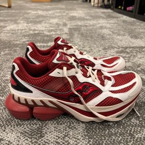 Saucony Grid NXT Red White Athletic Running Shoes Mens U.S. 9